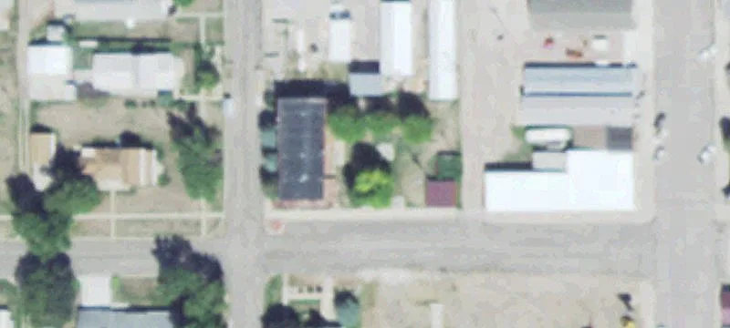 211 Kansas St