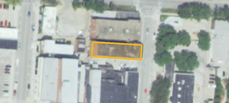 635 Main St
