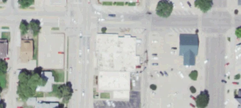 2121 2nd Ave