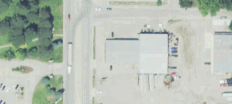 555 33rd Ave