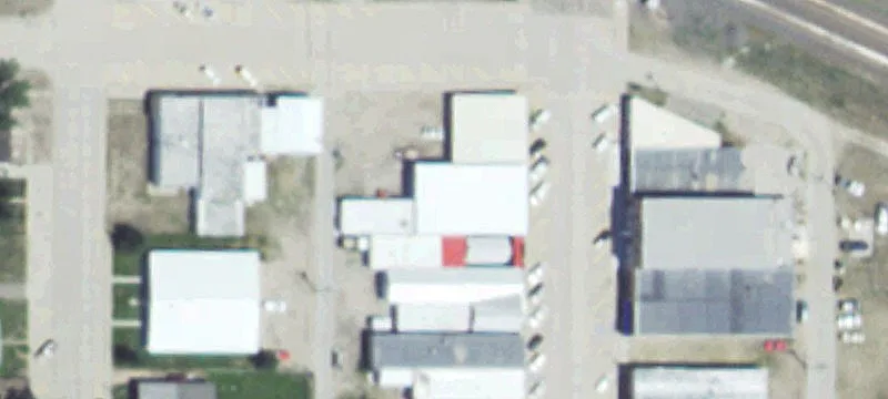 320 Main St