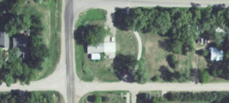 421 Roger Welsch W Ave