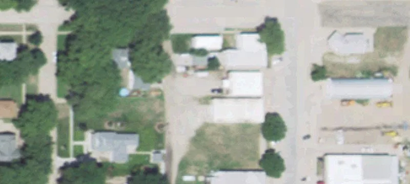 209 Commercial Ave