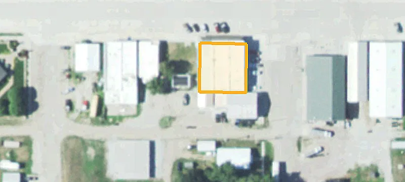 911 Commercial St
