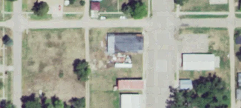 317 Ctr Ave