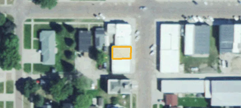 203 4th St