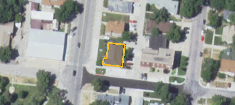 374 Main St
