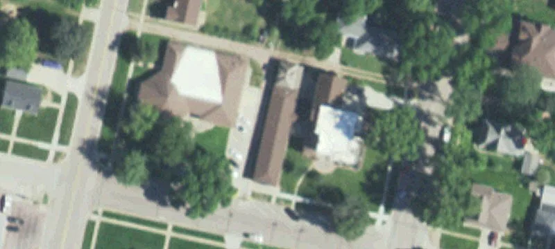 111 2nd St