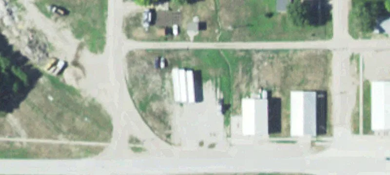 702 Commercial St