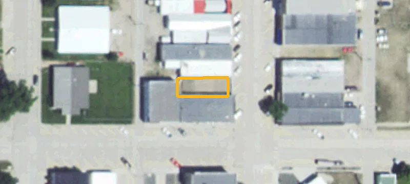 306 Main St