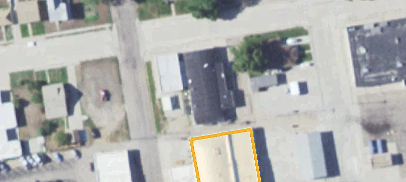 414 2nd St