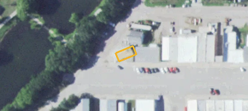 300 Ctr Ave