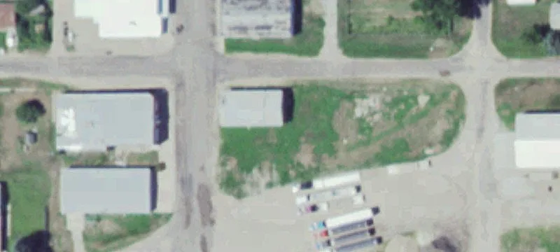 301 Main St