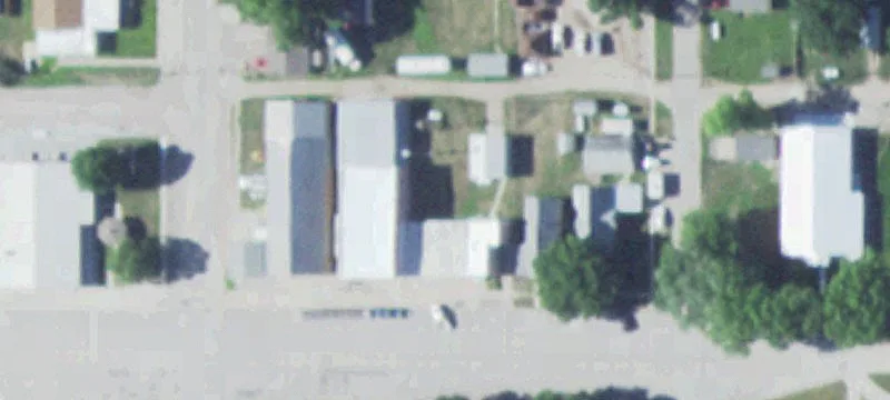 406 Ctr Ave