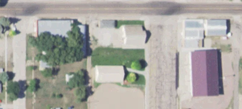 28 Main St