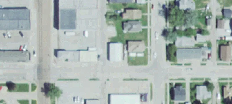 219 4th St