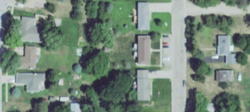 544 9th St