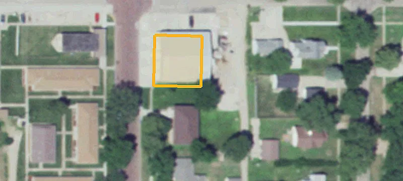 Shelton, NE 68876
