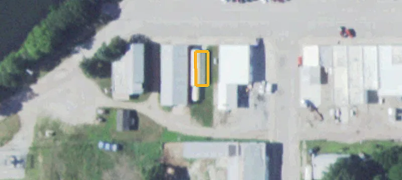 205 Ctr Ave