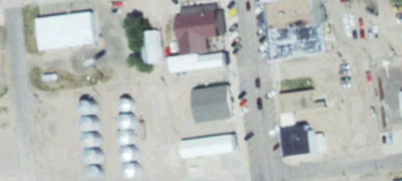 112 Oak St