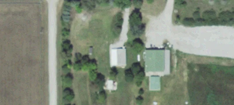 2404 Ee Rd