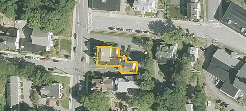 114 Locust St