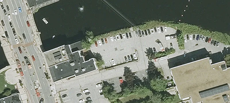 60 Main St