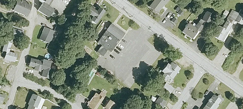77 Main St
