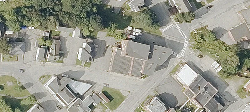87 Willard St