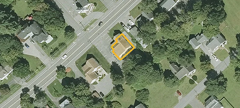 589 Daniel Webster Hwy