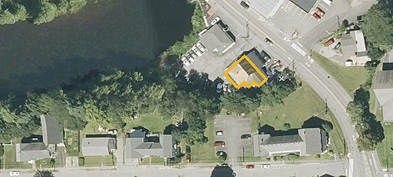 40 Main St