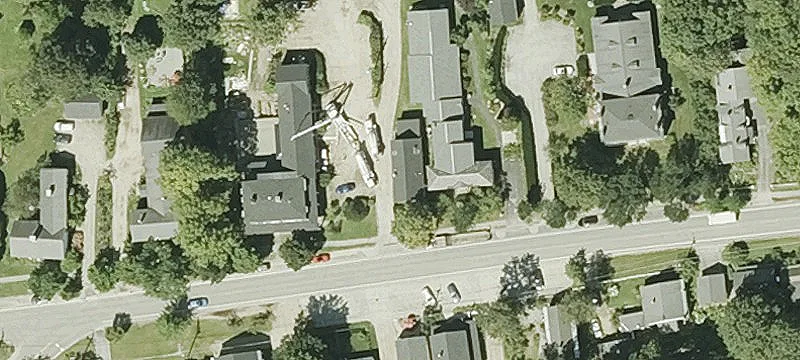 27 Main St