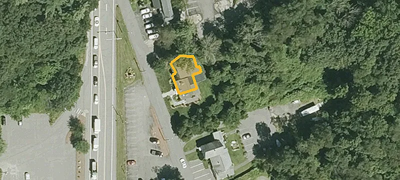 25 Loop Rd