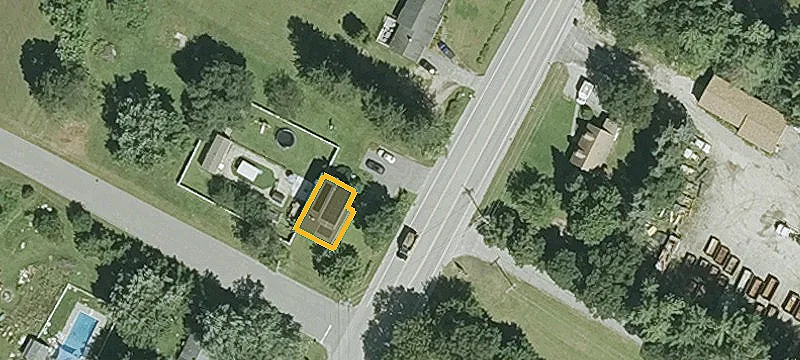 518 Charles Bancroft Hwy