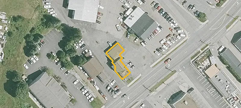 592 Lafayette Rd