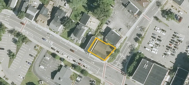 91 Main St