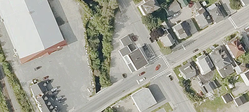 71 Hillside Ave