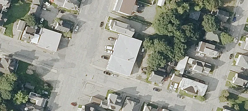756 3rd Ave