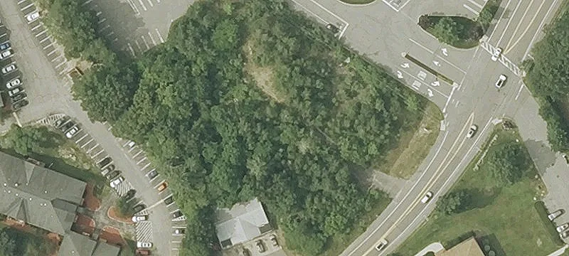 104 Cluff Xing Rd