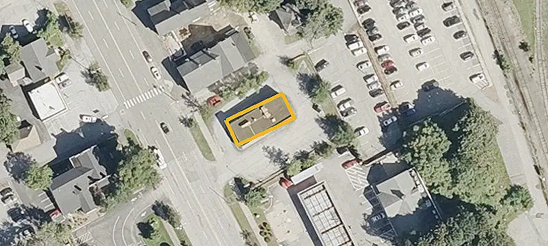 202 Main St