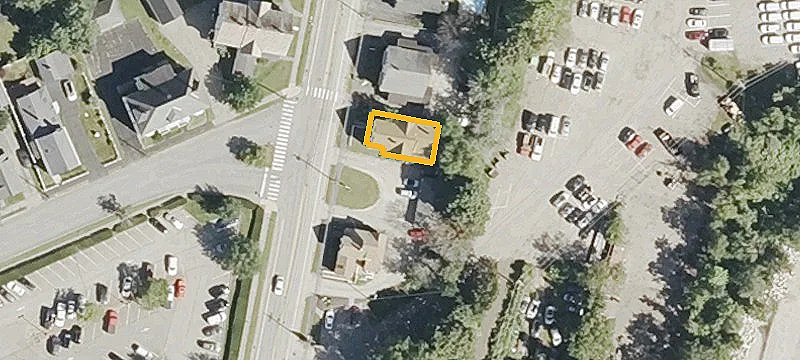255 Main St