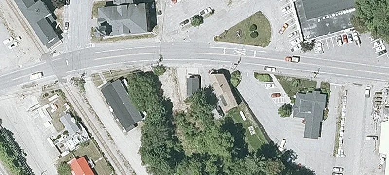 87 Mdw St