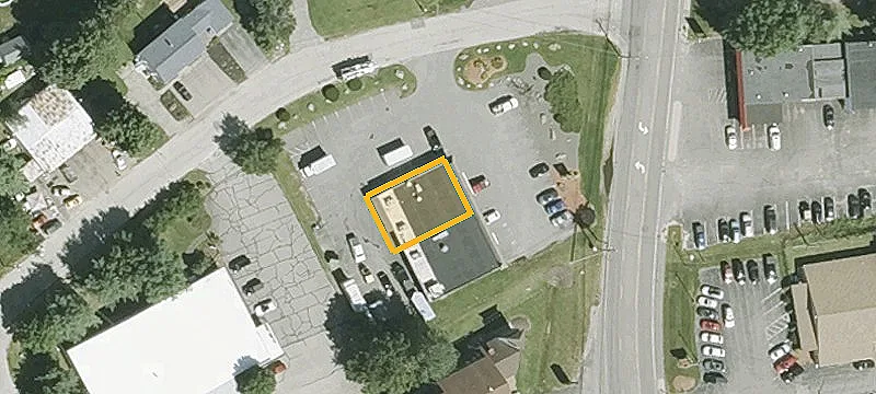 35 Lowell Rd