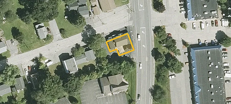 29 Lowell Rd