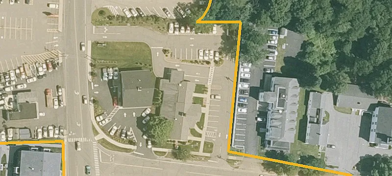 24 Winnacunnet Rd