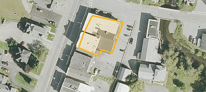 118 Main St