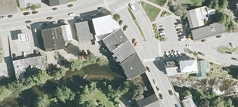 12 Central Sq