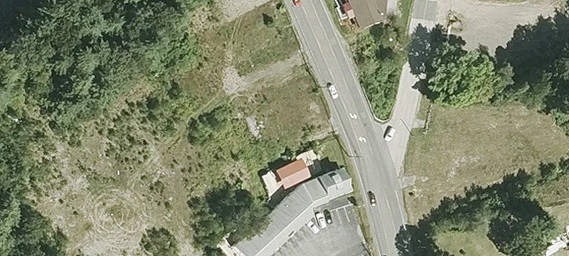 97 Lowell Rd