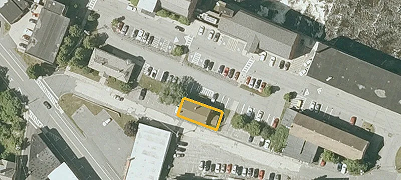35 Cres St