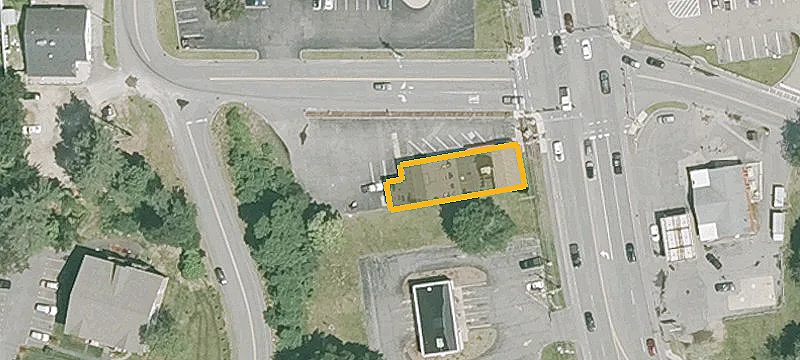 481 Lafayette Rd